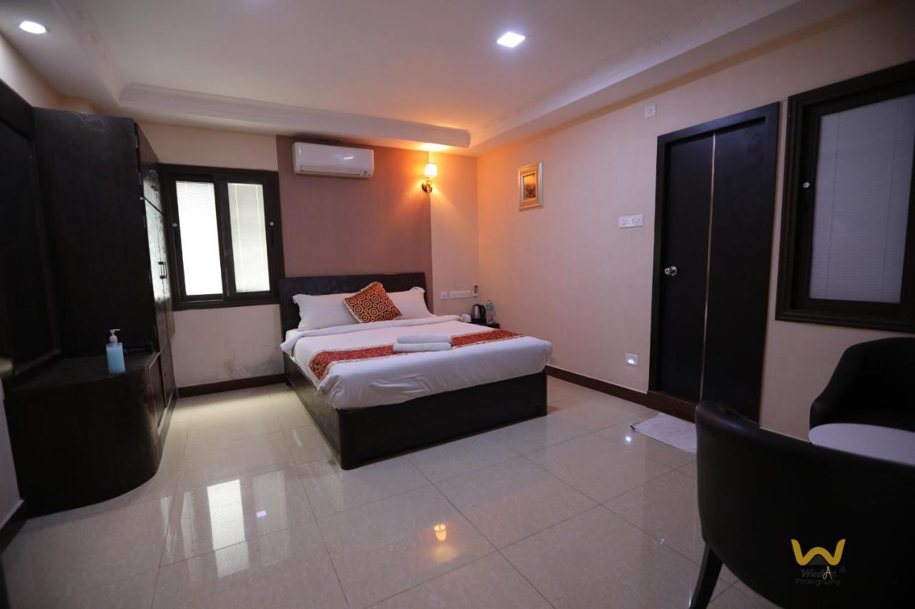Coastal Grand Hotel Sampath Tiruchirappalli Esterno foto