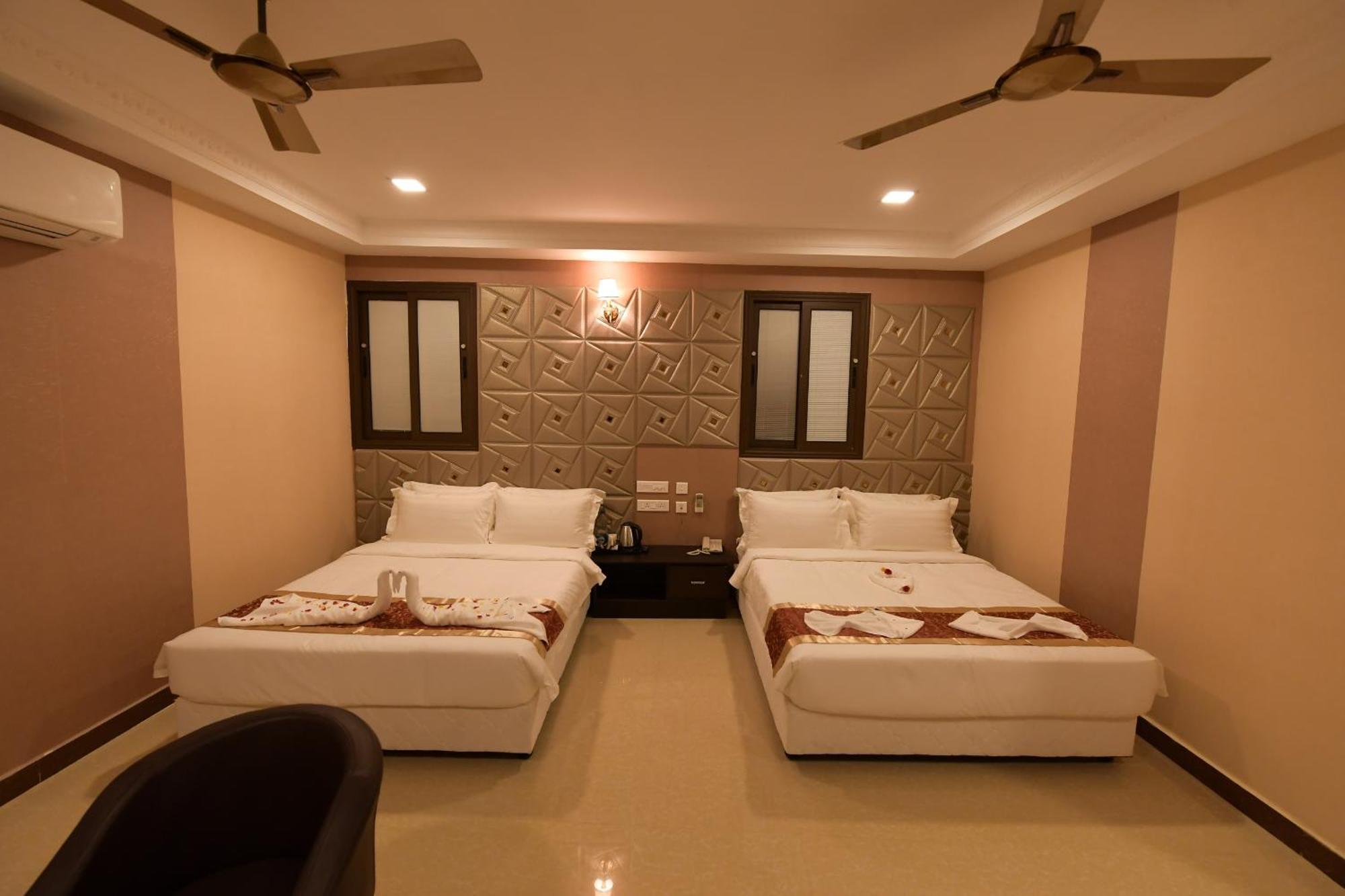 Coastal Grand Hotel Sampath Tiruchirappalli Esterno foto