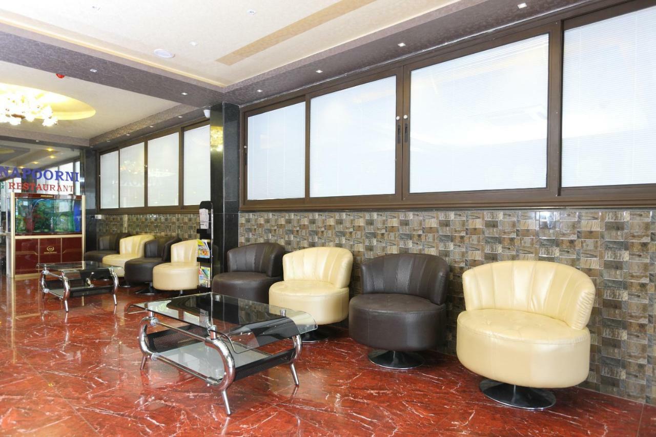 Coastal Grand Hotel Sampath Tiruchirappalli Esterno foto