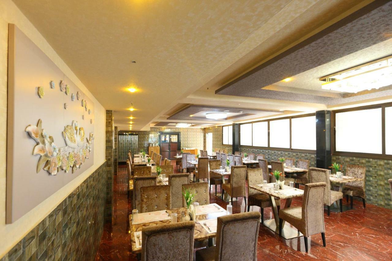 Coastal Grand Hotel Sampath Tiruchirappalli Esterno foto